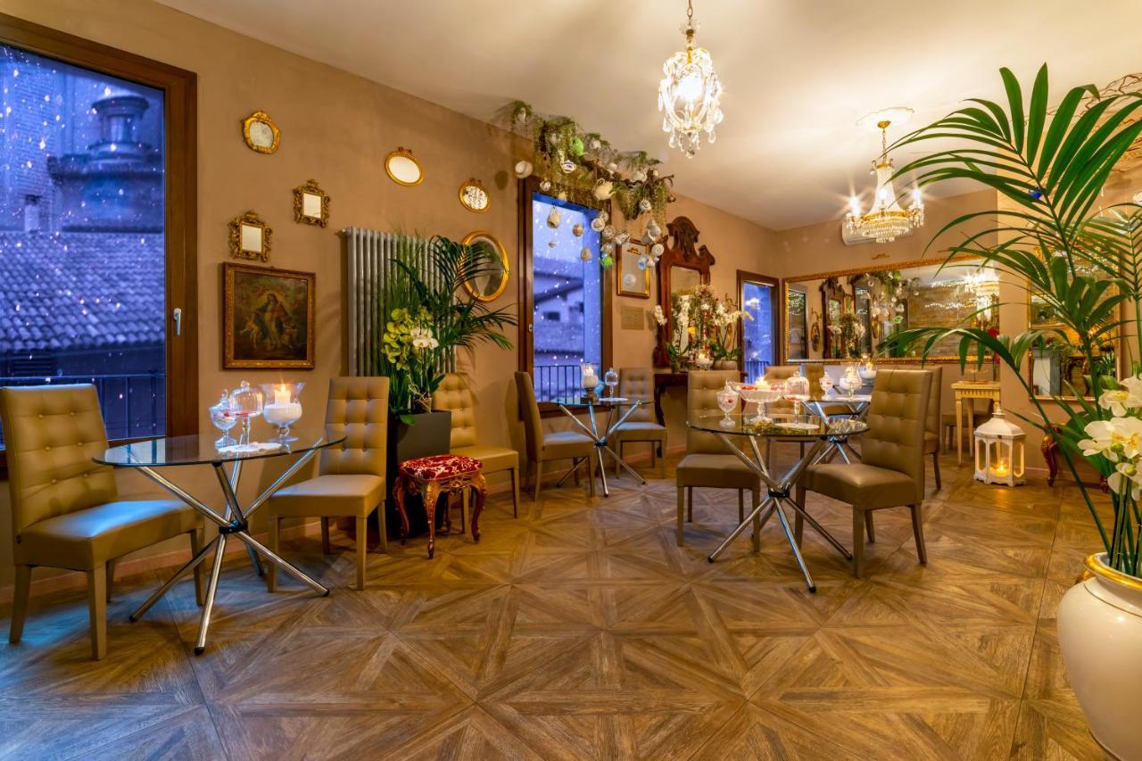 051 Boutique Bed and Breakfast Bologna Buitenkant foto